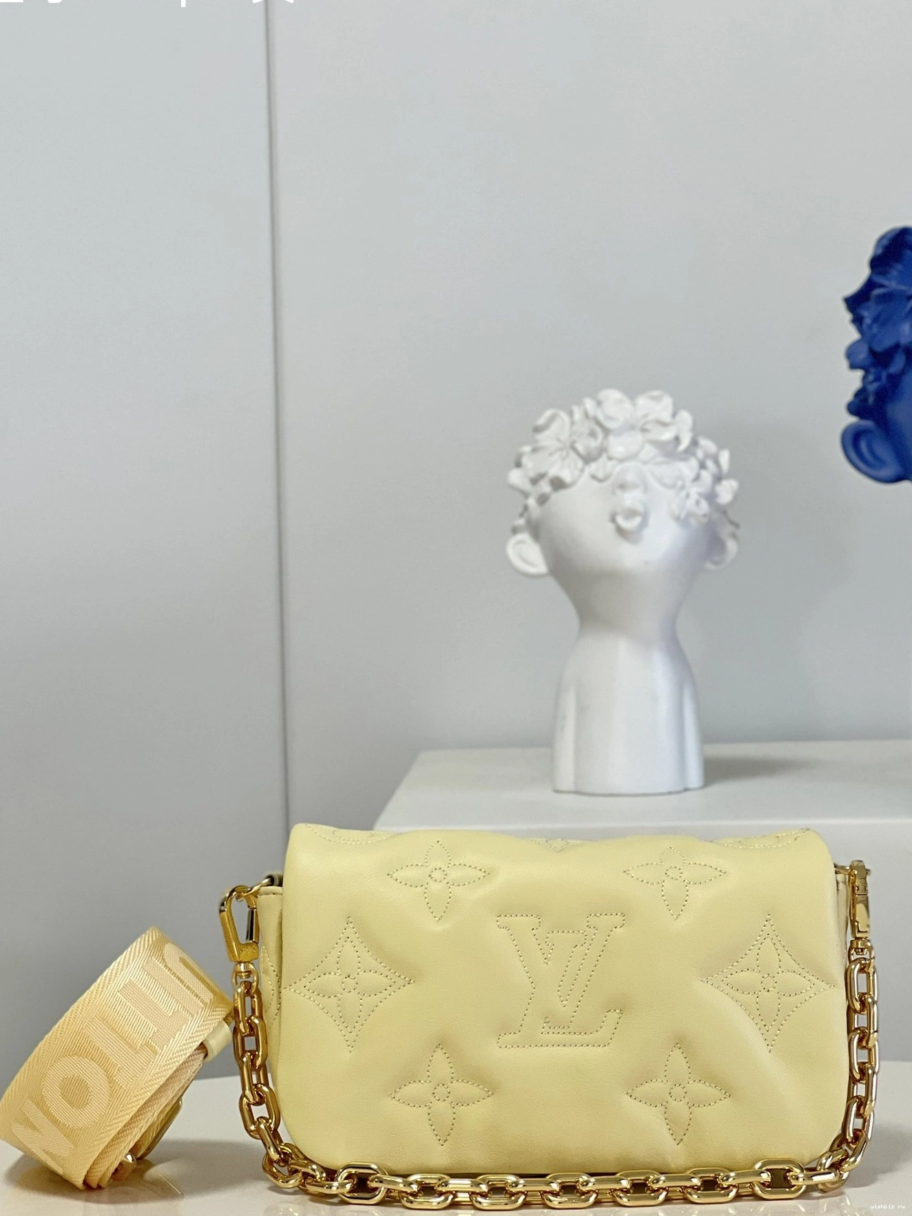 WIS LOUIS VUITTON STRAP WALLET ON BUBBLEGRAM 1106